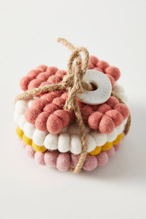 Wool Coasters For Valentine'S Day Gifts For Friends. Pinterest Photo