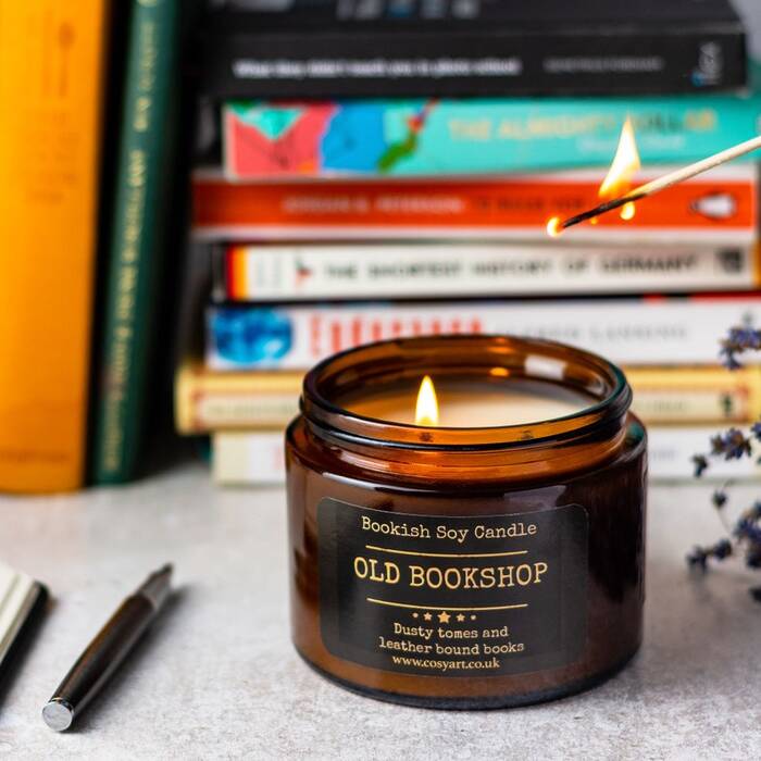 Book Club Candles Are Trending Valentine'S Day Gifts