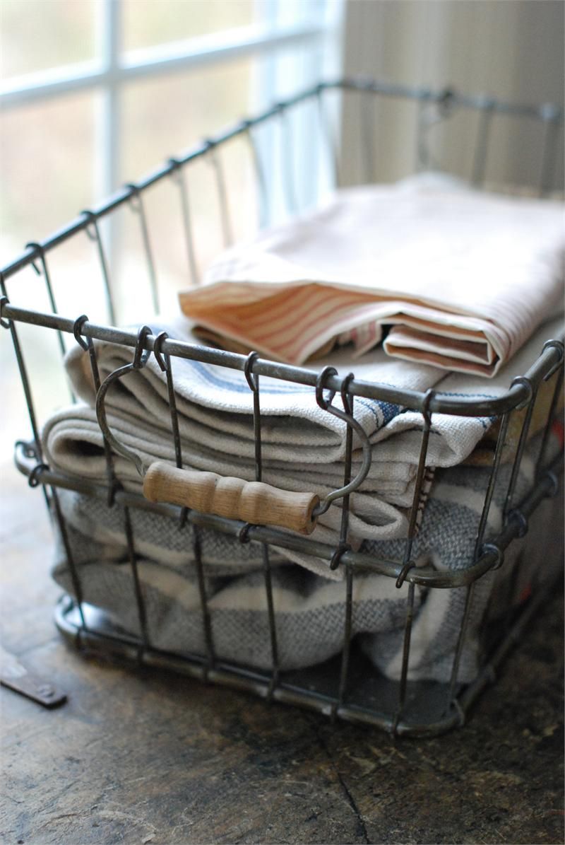 farmhouse style wire baskets