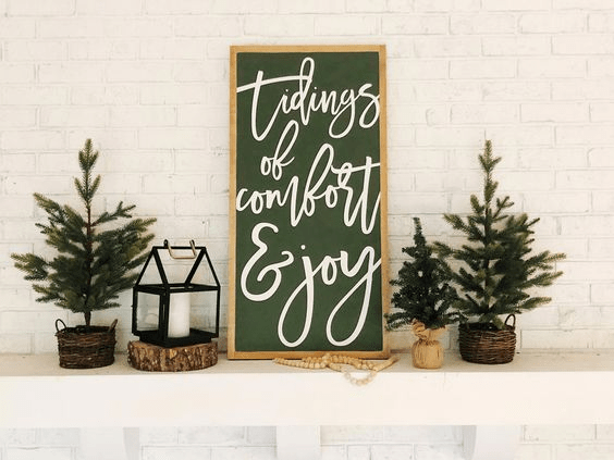 friendly farmhouse christmas decor