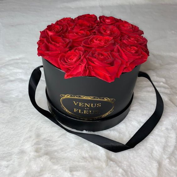 Valentine's day gift for her flowers Venus et Fleur 