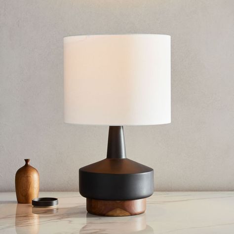 Table lamp: Smart gift for your woman