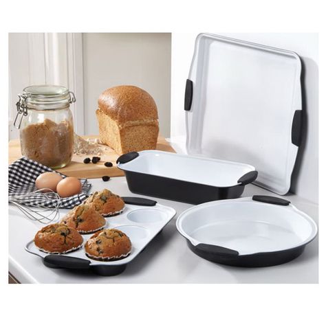 the bakeware set - lifetime memorable gifts for her