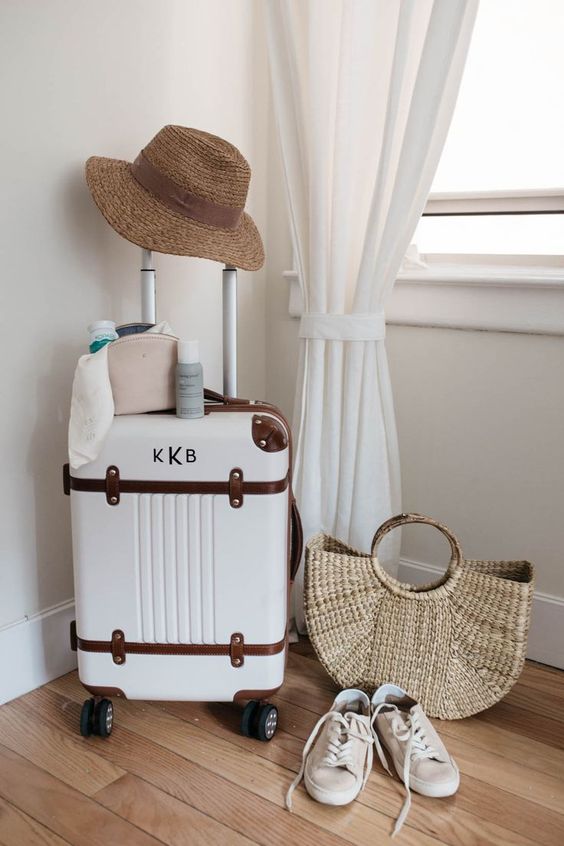 Suitcase: personalized gifts for newlyweds