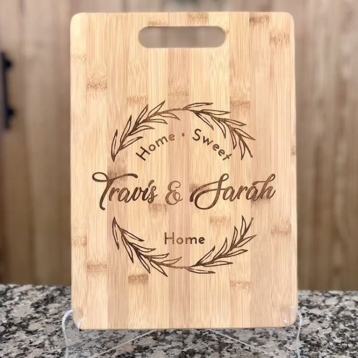 Monogrammed Engraved Cutting Board for Kitchen Gift - Wedding Gift for  Couple or Gift for Mom & Grandma 