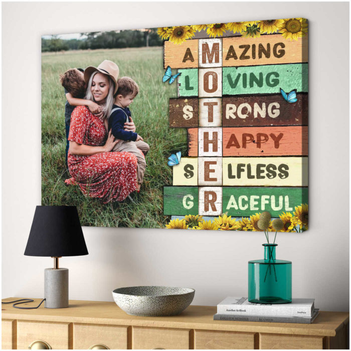 Amazing canvas gift for mom
