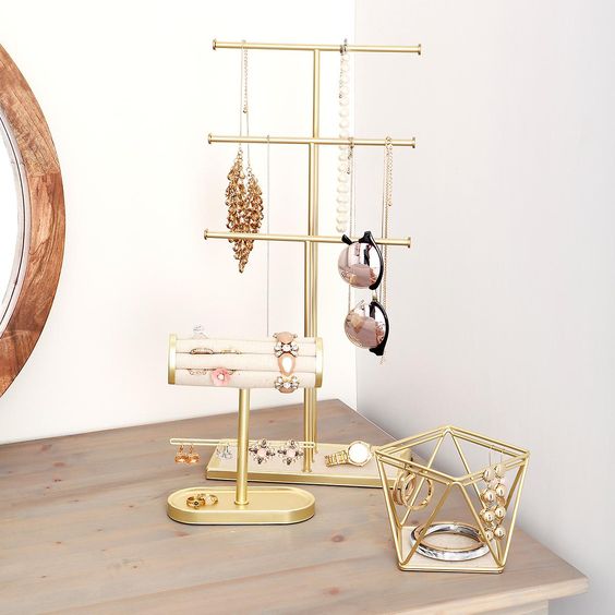 Jewelry Stand - Luxury Gifts For Sister-In-Law