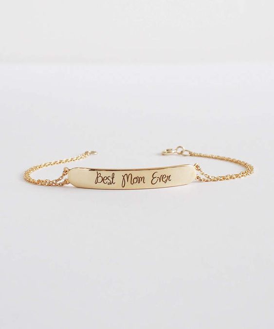 best Valentine's Day gifts for mom - bracelet