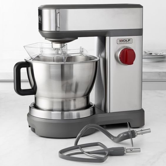 Valentine's Day gifts for mom - stand mixer