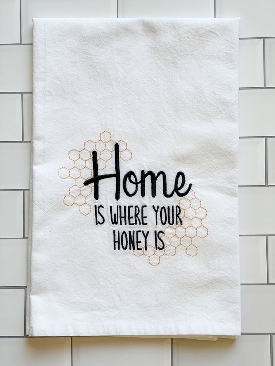 Last minute valentine's day gift for mom - tea towel