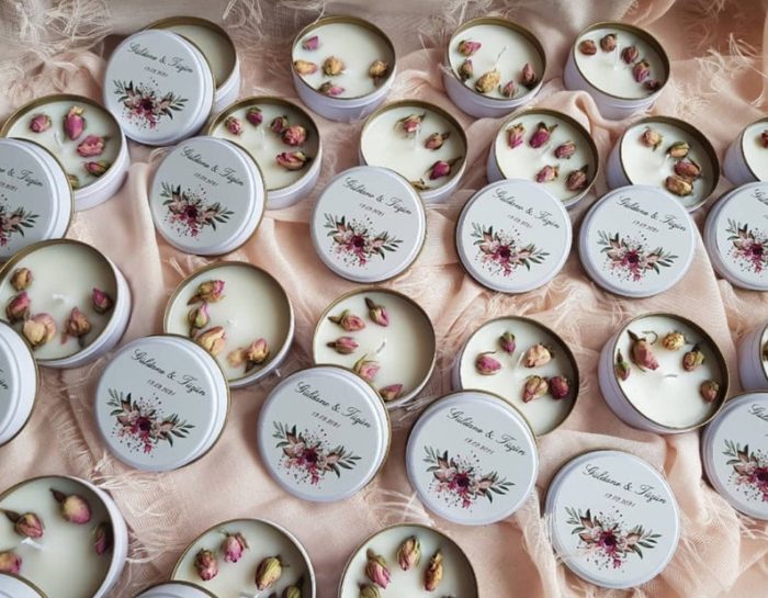Give Candles Tin As Personalized Wedding Gifts For Guests.