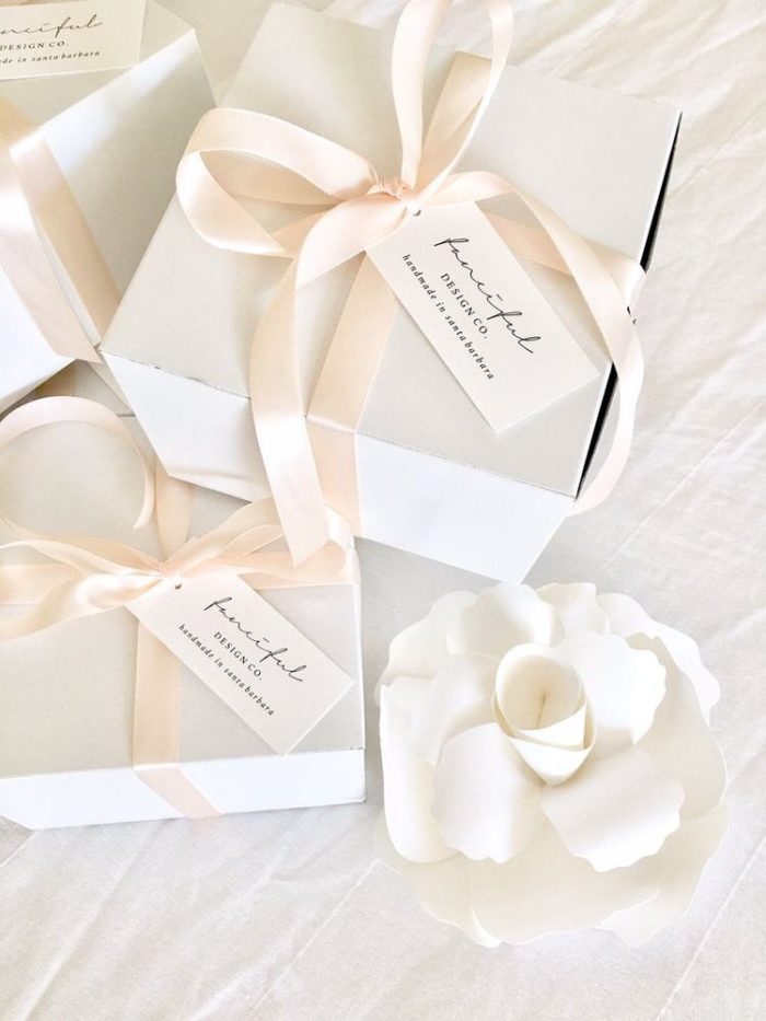 Give Gift Boxes as unique wedding favor ideas