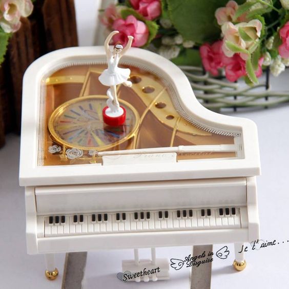 Wooden Music Box Valentine Gifts For Daughter
