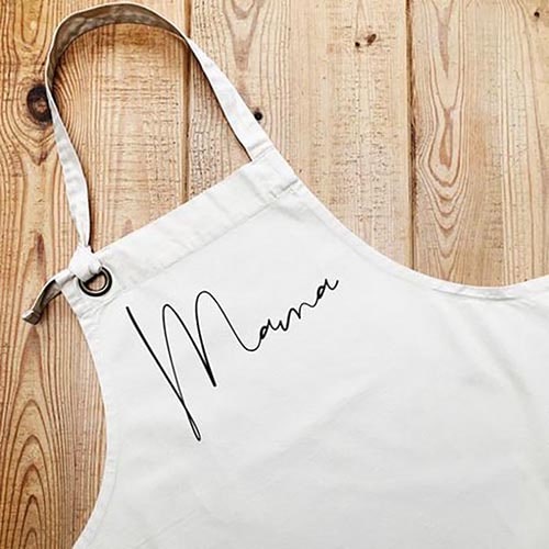 Custom apron - personalized gift for mom. Source: Pinterest
