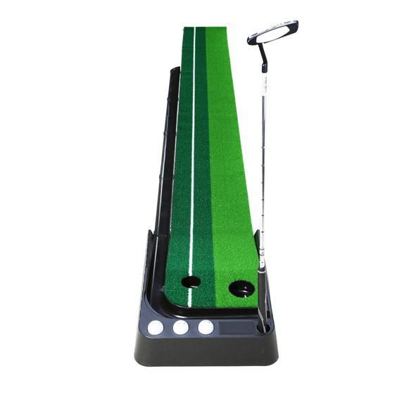 Valentines gift for him - Indoor Golf Putting Green. Source: Internet.