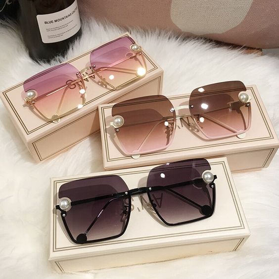 Attractive Sunglasses - Wedding Gifts To Sister.