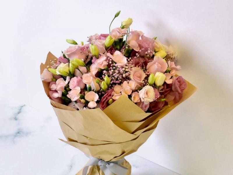 Flower Bouquet for Valentine Gifts For Young Grandchildren