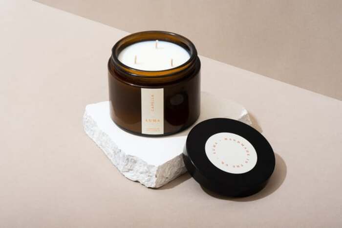 Scented candles: best personalized gift ideas for wife 