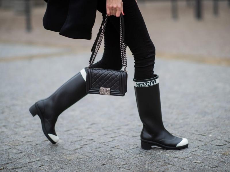 Rain Boots for thoughtful anniversary gifts for her