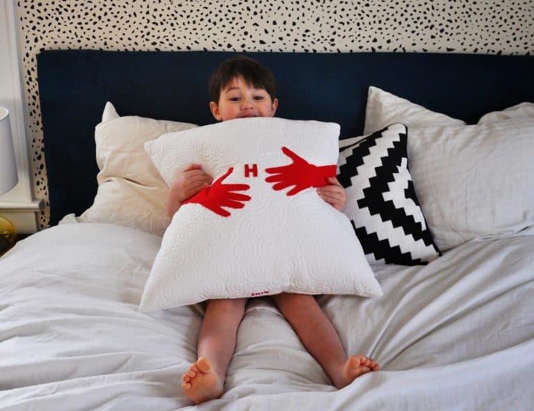 Mother's day DIY gifts DIY Hug Pillow