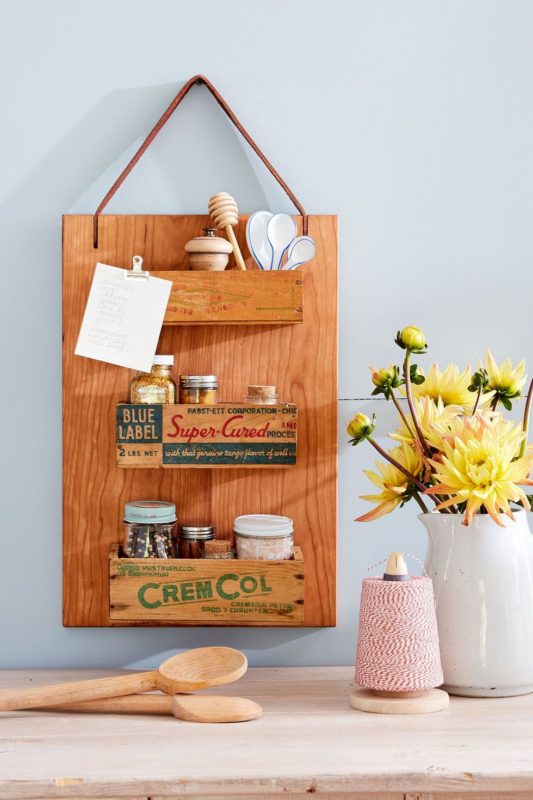 Mother's day DIY gifts Cutting Board Spice Rack