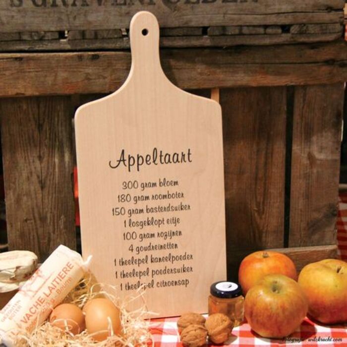 Recipe cutting board: fun gift ideas for wife