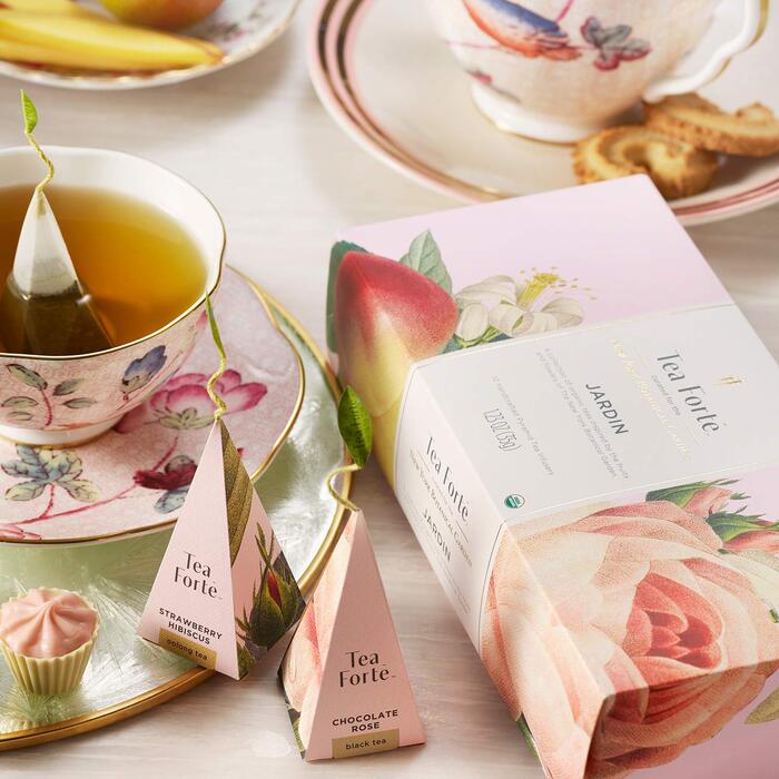 mother's day gifts for sister Flowering Tea Gift Set