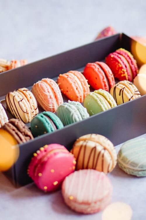 Macarons - impressive gifts for your female boss. Source: Pinterest