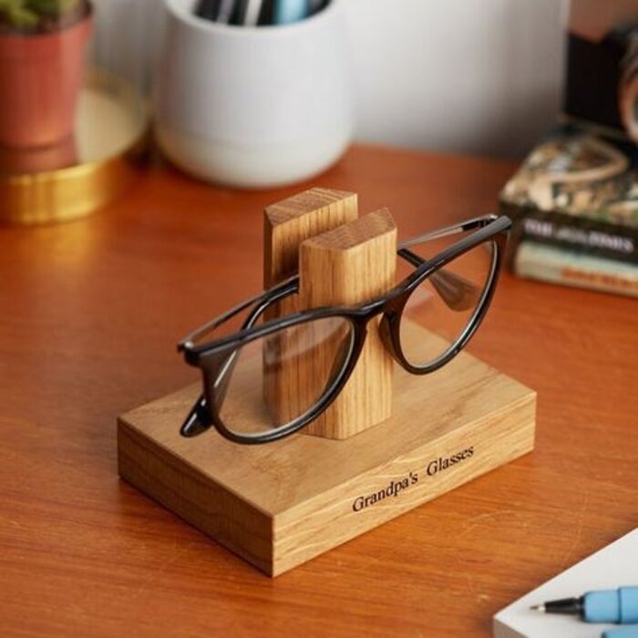 Eyeglass holder for bosses - gift for boss female