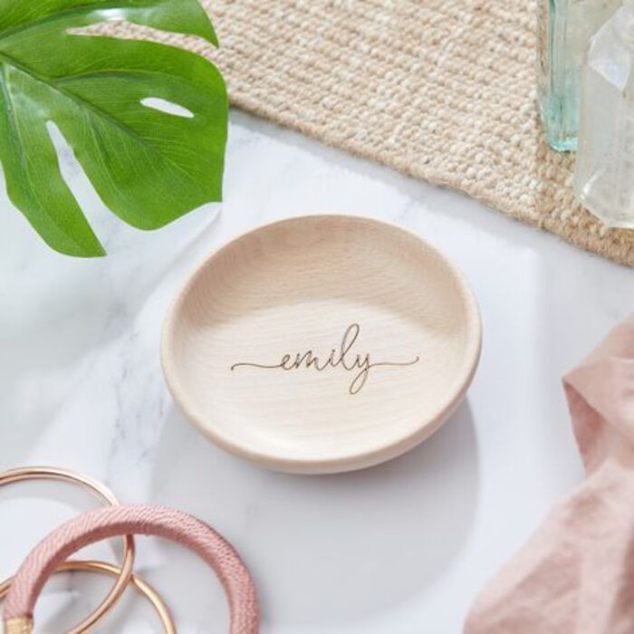 Trinket trays - personalized gifts for female boss. Source: Pinterest