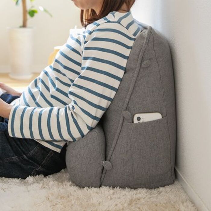 Back cushions - thoughtful boss lady gifts. Source: Pinterest