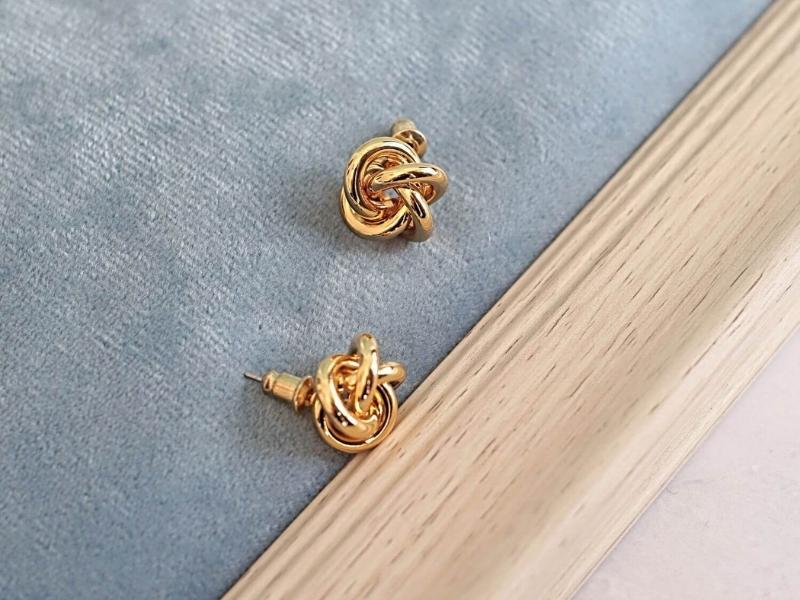 Love Knot Earrings For The 7Th Anniversary Special Gift