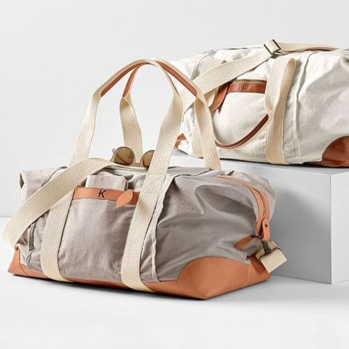 Weekender bag as practical gifts for the wife who has everything