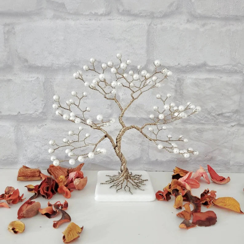 Pearl Wire Tree 