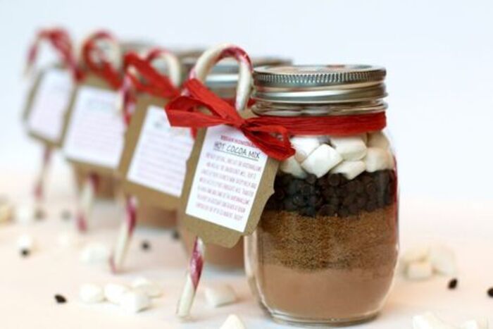 Hot Cocoa Mix For Mom - Homemade Gifts For Mom Easy