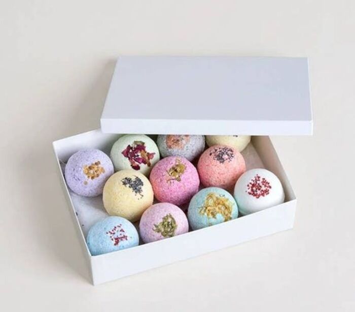 Bath bombs for cute DIY Mother's Day gifts