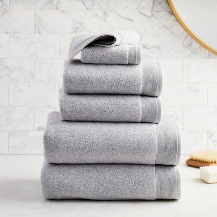 Bath towels for the best wedding gifts for young couples