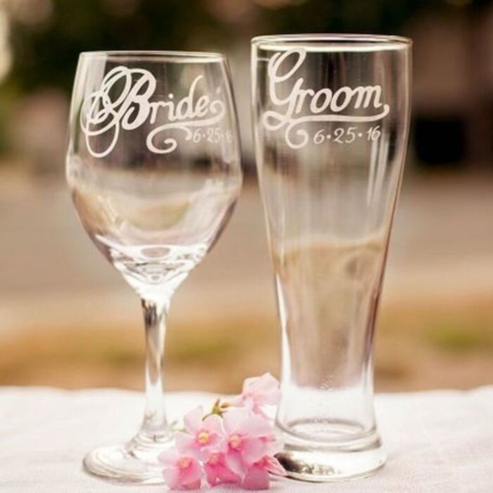 Champaign flutes as the best wedding gifts for young couples