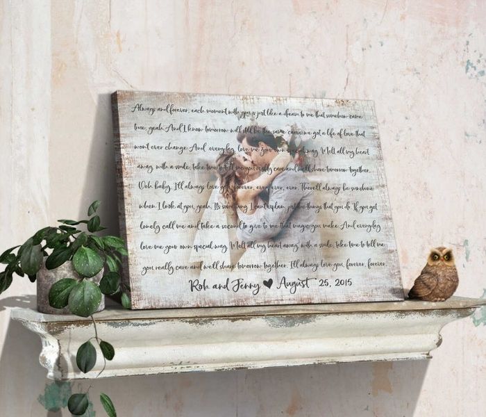 Song canvas - unique gifts for second marriage of older couples