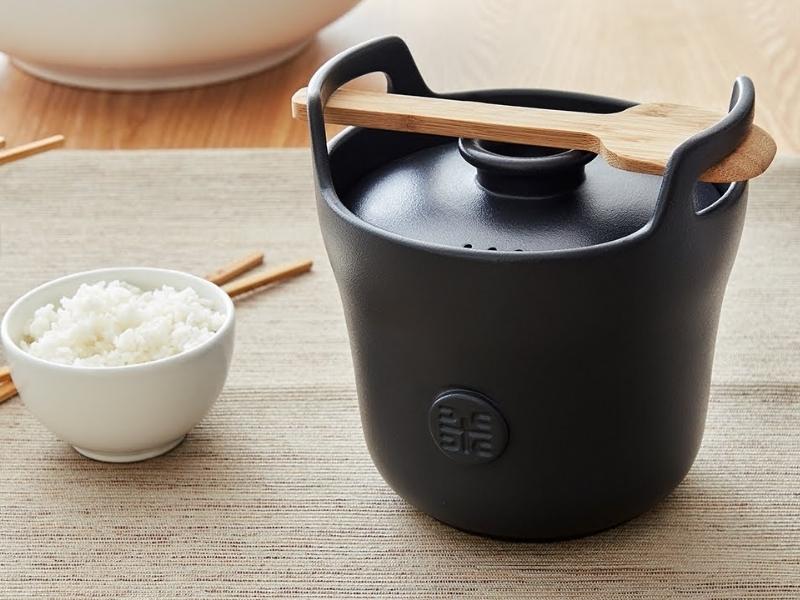 Rice Cooker Ceramic for the 18 year anniversary gift