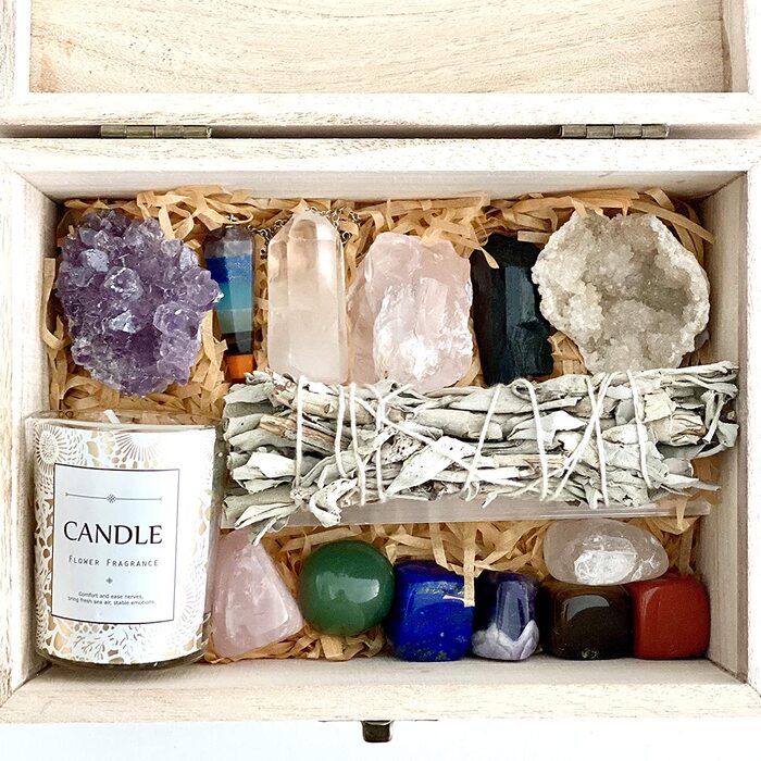 Healing Crystals Kit. 