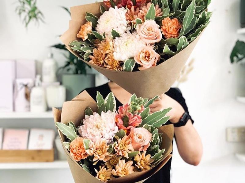 A Flower Subscription Service for Freshly Delivered Blooms for the diy last minute gift