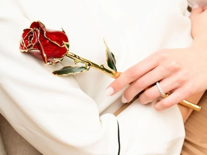 Gold-dipped Rose for 50th wedding anniversary gift ideas for friends