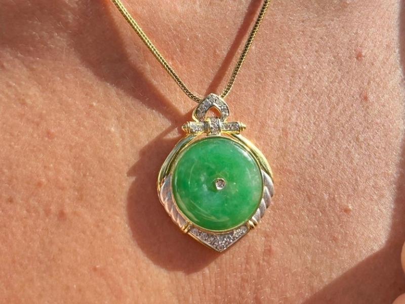 Stunning Jade Pendant for 35th anniversary presents