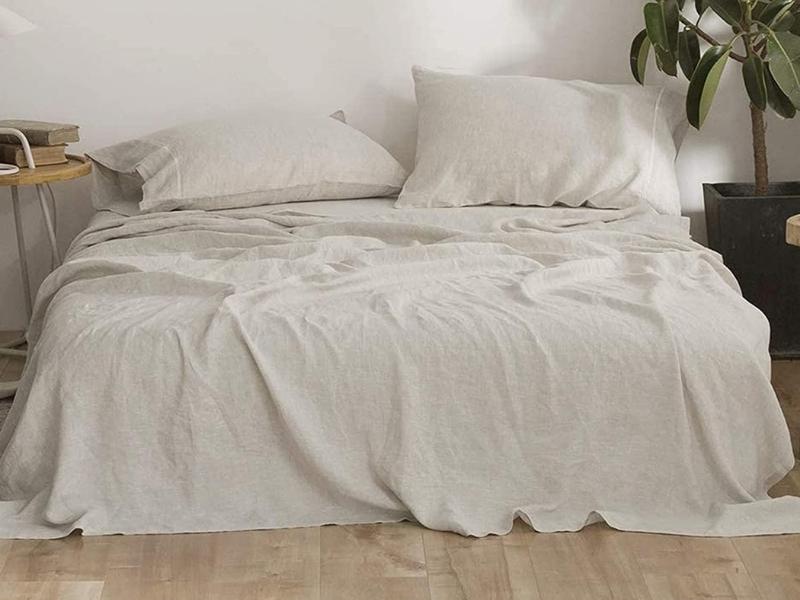 Linen Sheet Set for the twelfth anniversary traditional gift