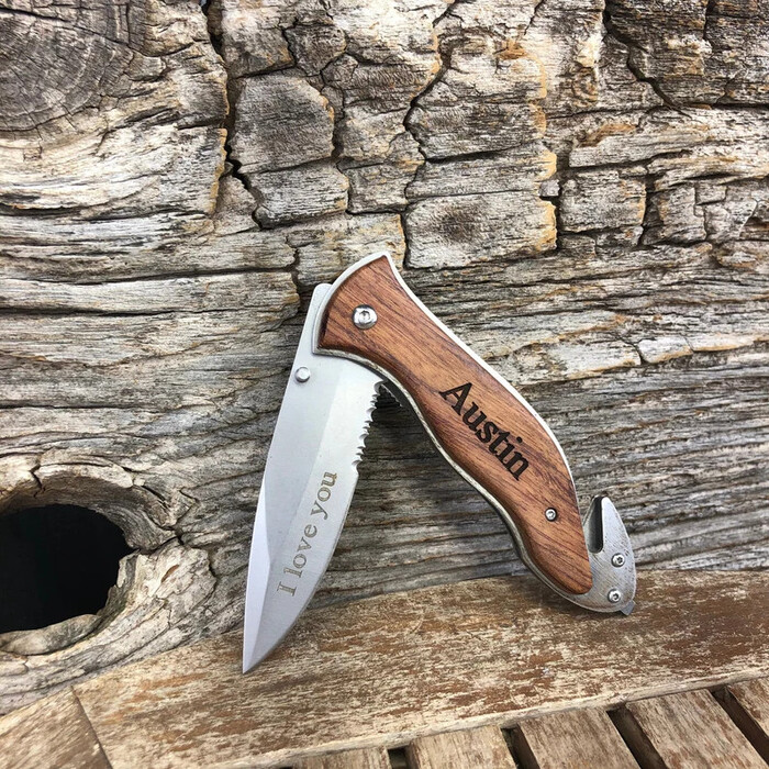 Custom pocket knife - a special gift for father in law on wedding day