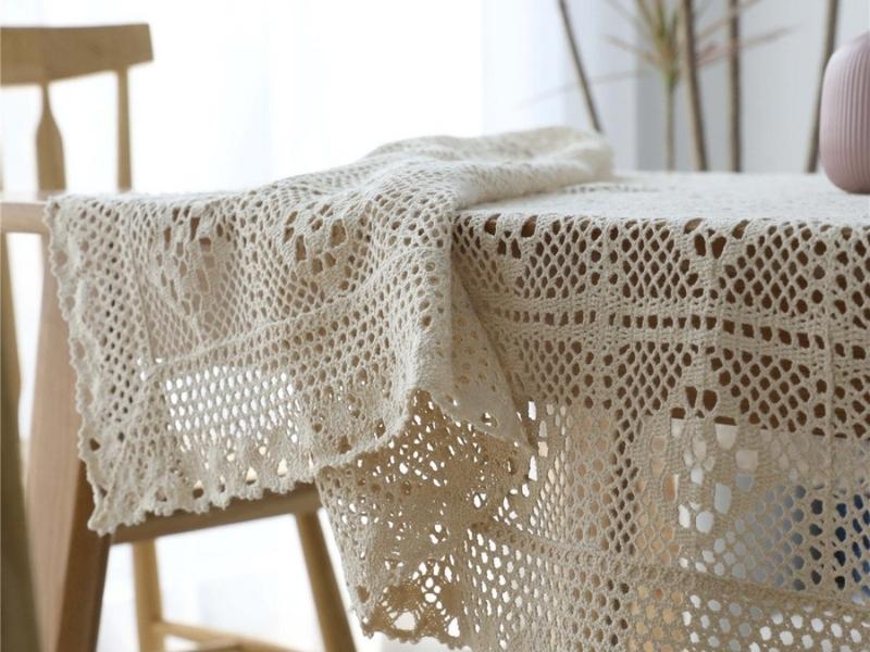 Linen Table Cloth With Lace Design For The Traditional 13 Year Anniversary Gift