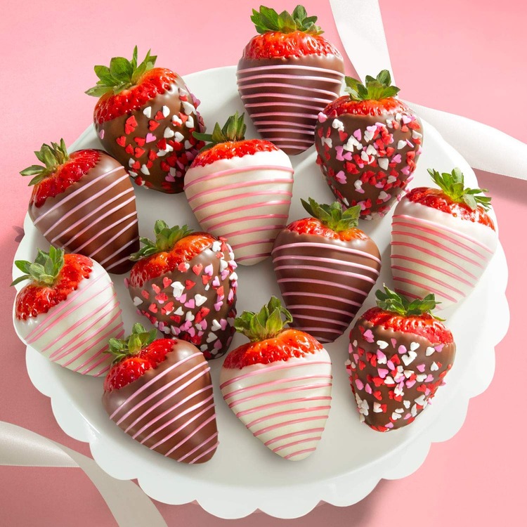 Mother’s Day Gifts For Wife - Chocolate Covered Strawberries