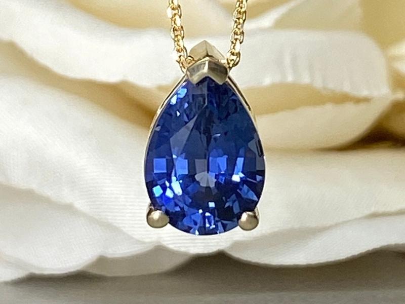 Pretty Sapphire Pendant For 45Th Anniversary Gift Ideas