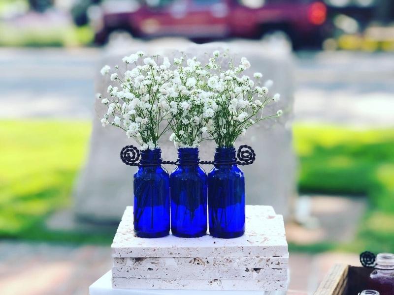 rich blue color Vase for 45th anniversary ideas for parents